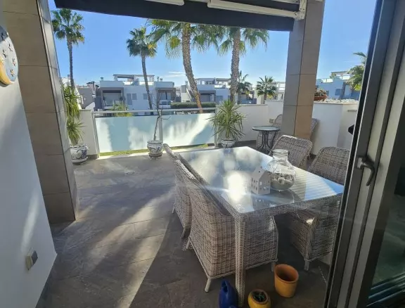 4-bedroom Semi In Torrevieja, Spain