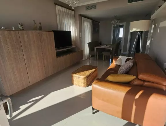 4-bedroom Semi In Torrevieja, Spain