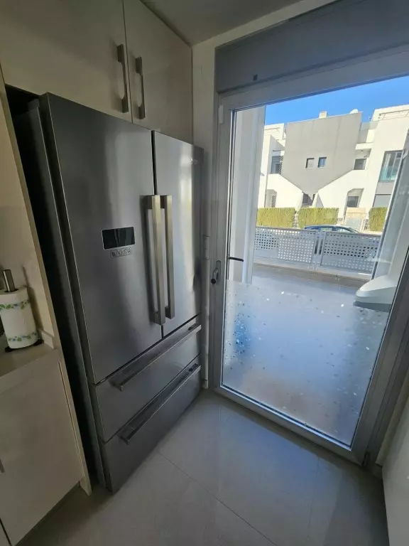4-bedroom Semi In Torrevieja, Spain