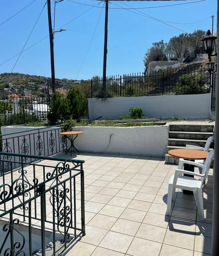 2-bedroom Detached House In Salamina, Greece (95 M²)