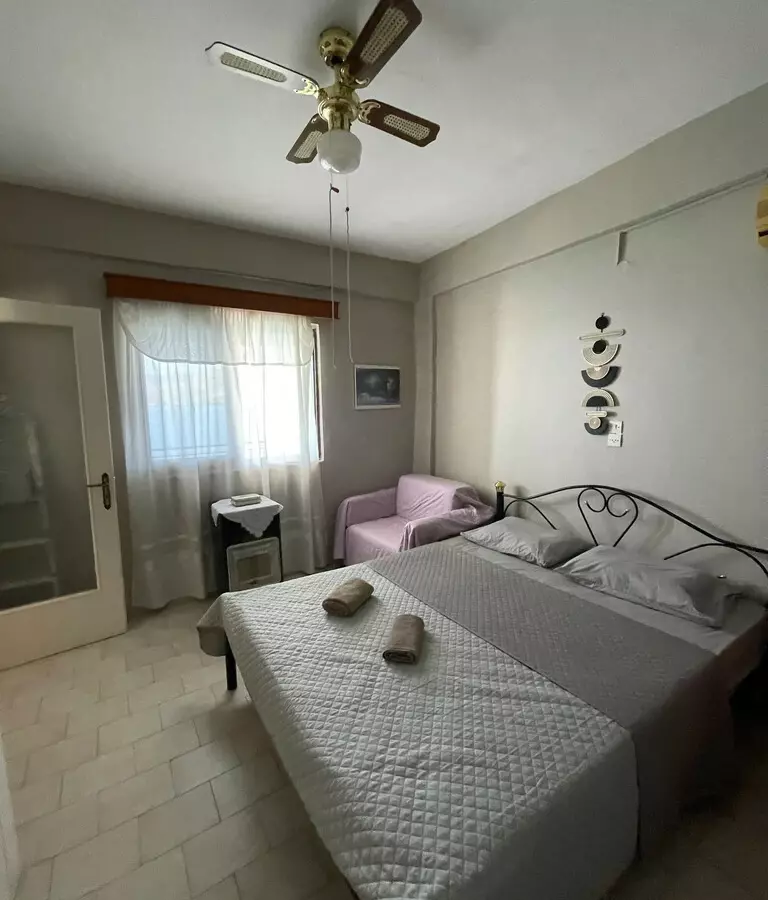 2-bedroom Detached House In Salamina, Greece (95 M²)