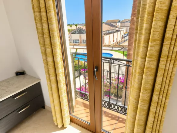 2-bedroom Apartment In Algorfa, Spain (70 M²)