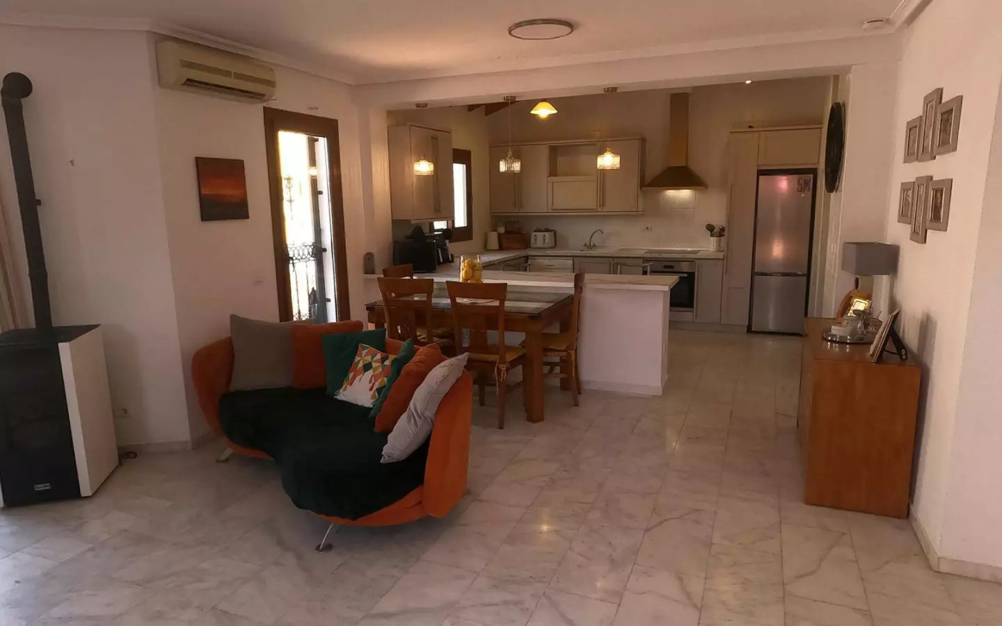 3-bedroom Villa In Algorfa, Spain (167 M²)