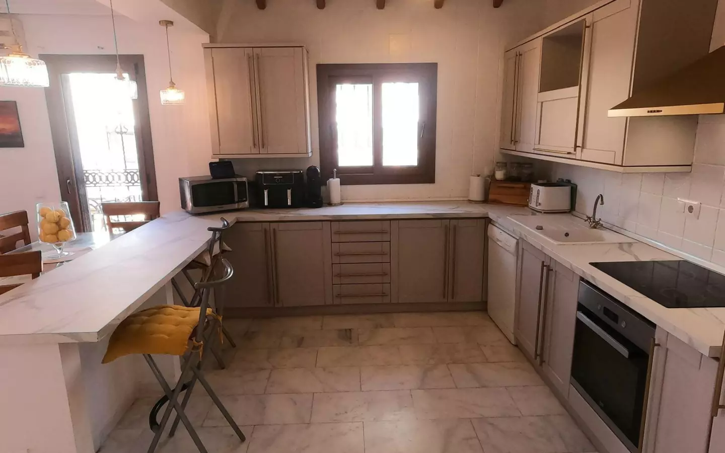 3-bedroom Villa In Algorfa, Spain (167 M²)