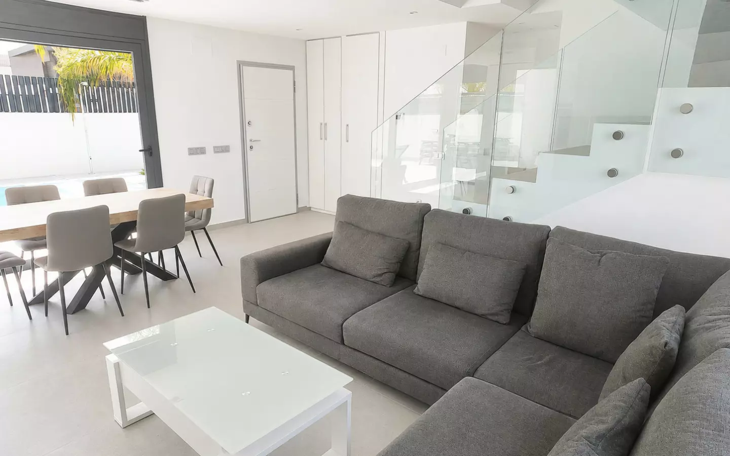 5-bedroom Villa In Algorfa, Spain (200 M²)