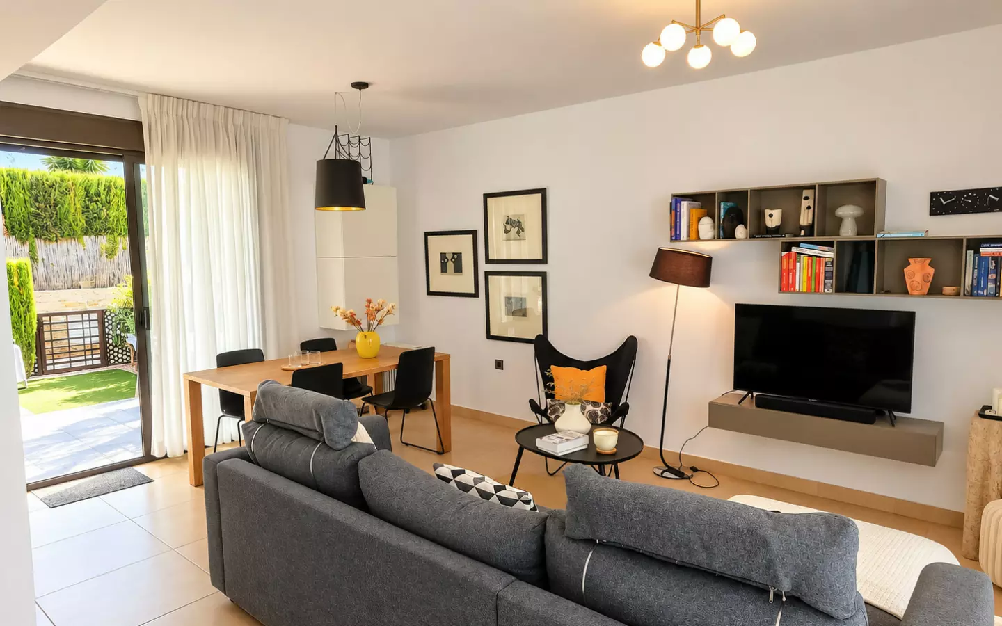 2-bedroom Apartment In Algorfa, Spain (71 M²)