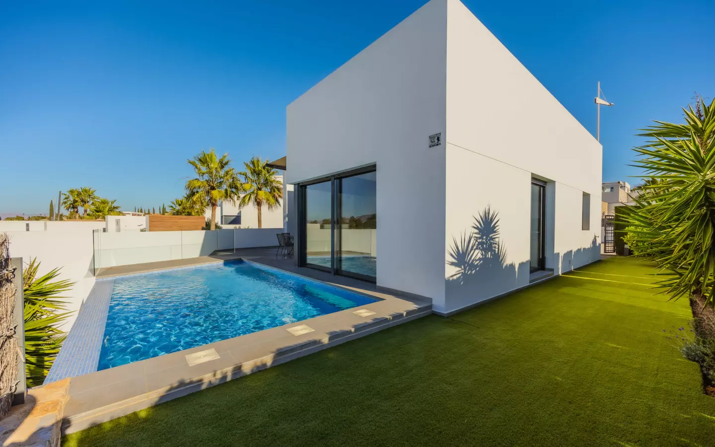 4-bedroom Villa In Algorfa, Spain (300 M²)