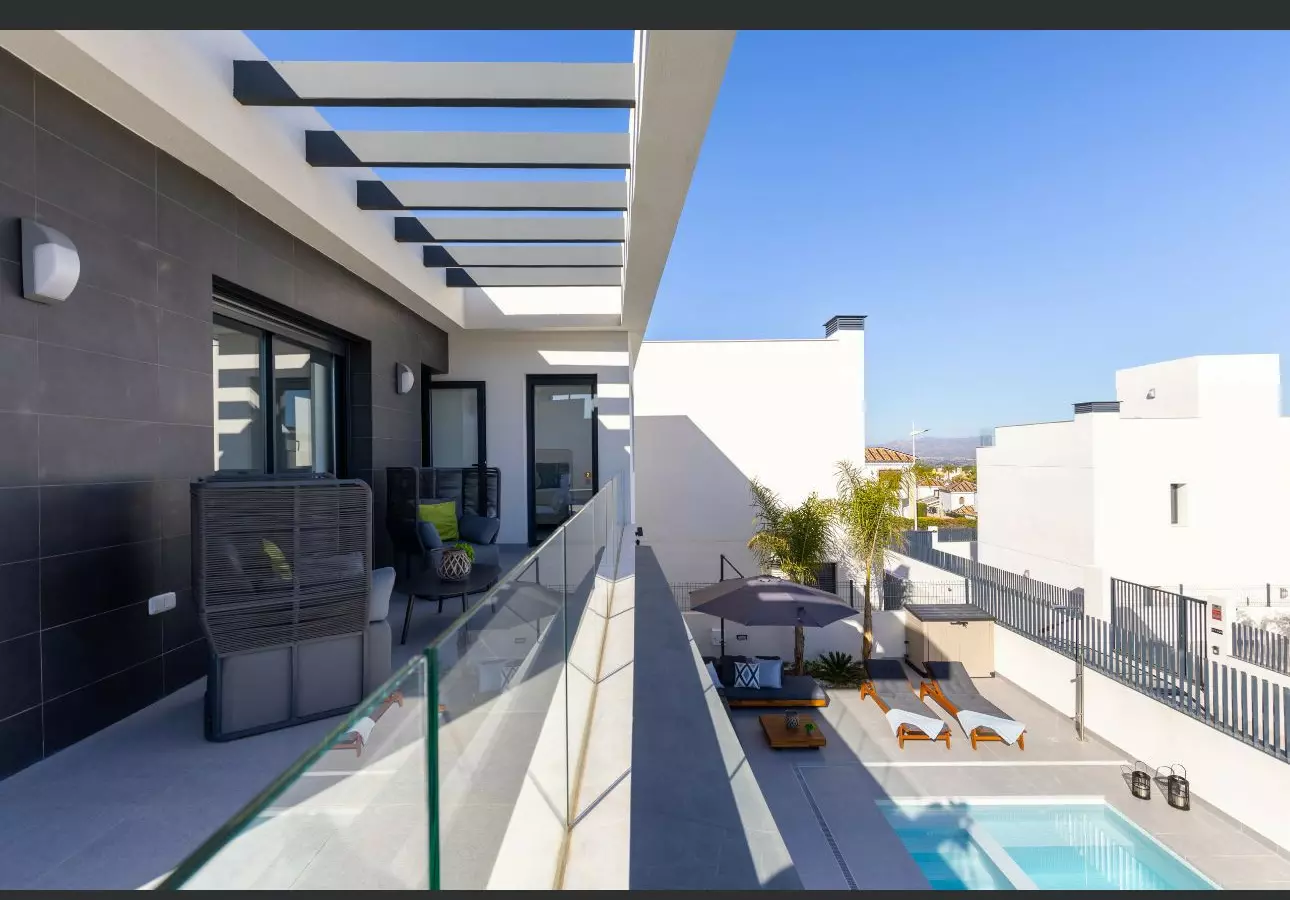 3-bedroom Villa In Algorfa, Spain (150 M²)
