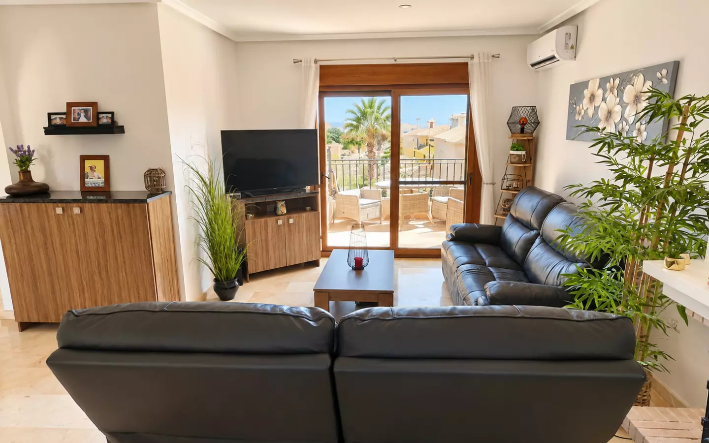 2-bedroom Apartment In Algorfa, Spain (70 M²)