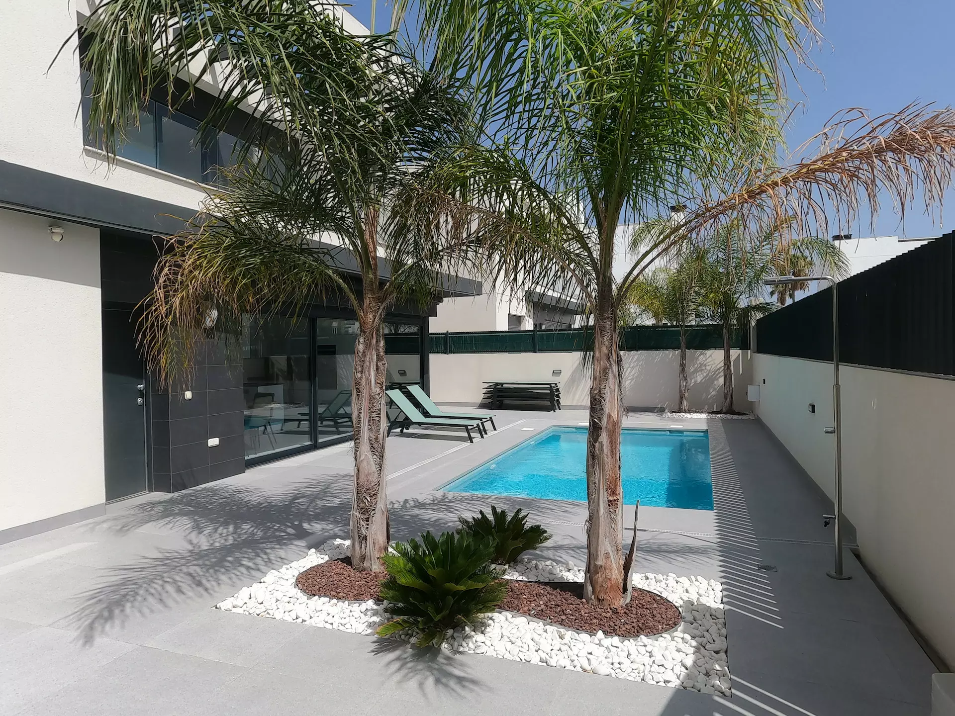 5-bedroom Villa In Algorfa, Spain (200 M²)