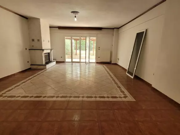 6-bedroom Detached House In Panorama, Greece (271 M²)