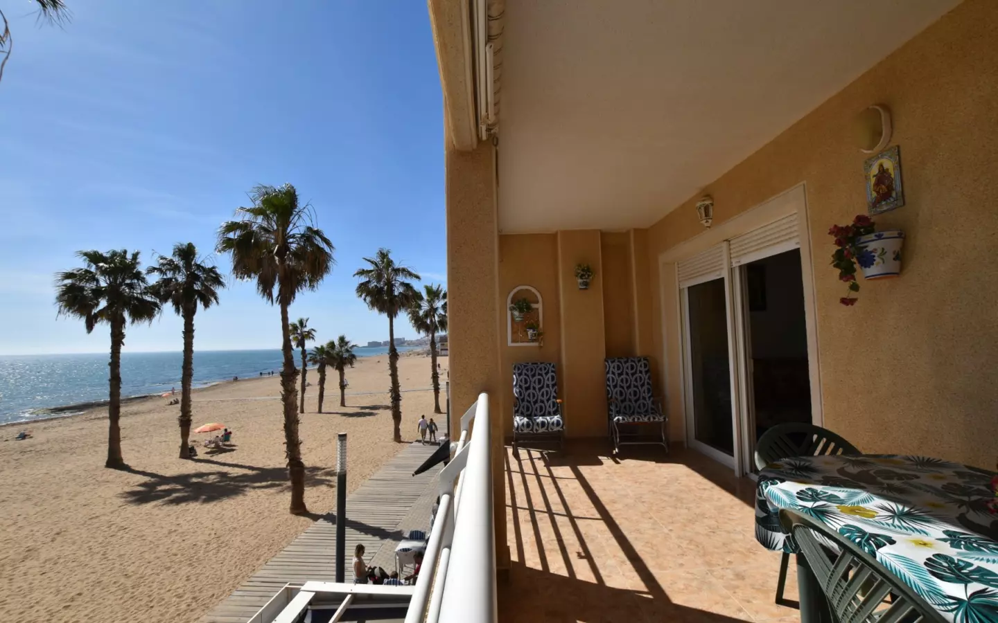 3-bedroom Apartment In Torrevieja, Spain (98 M²)