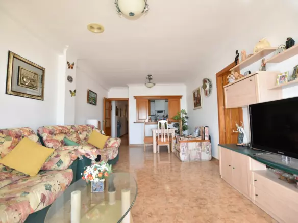 3-bedroom Apartment In Torrevieja, Spain (98 M²)