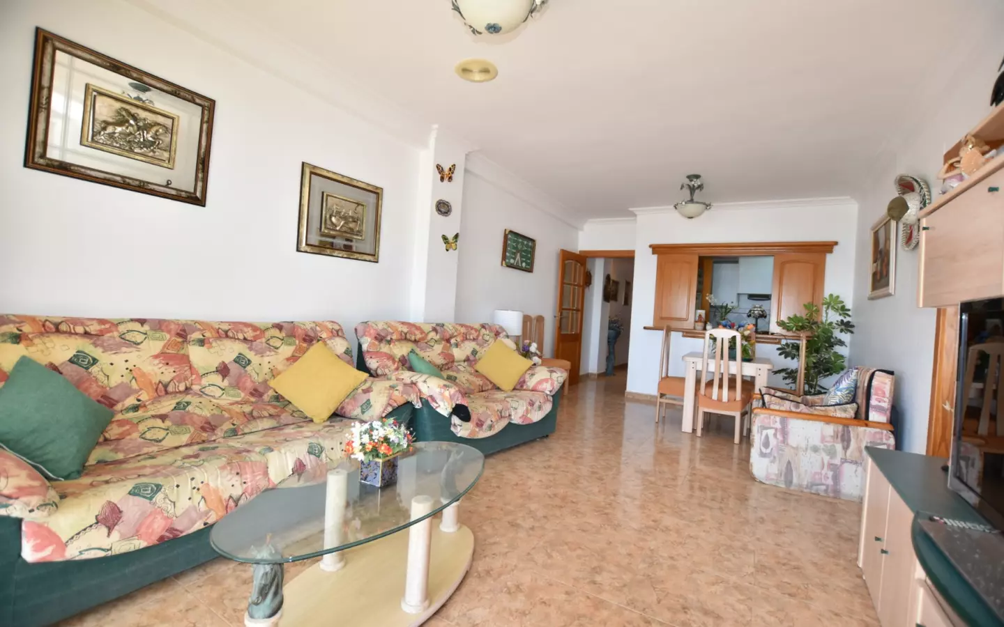 3-bedroom Apartment In Torrevieja, Spain (98 M²)