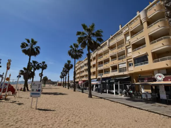 3-bedroom Apartment In Torrevieja, Spain (98 M²)