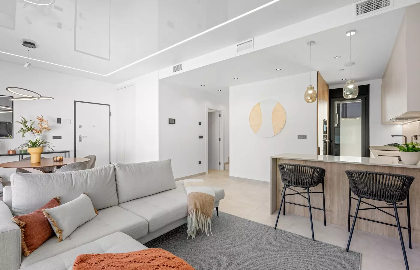 3-bedroom Villa In Villamartin, Spain (116 M²)