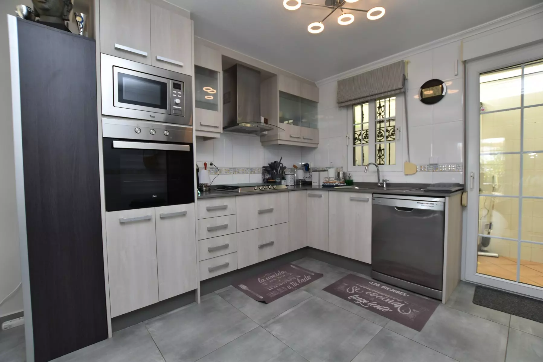 3-bedroom Villa In Orihuela Costa, Spain (142 M²)