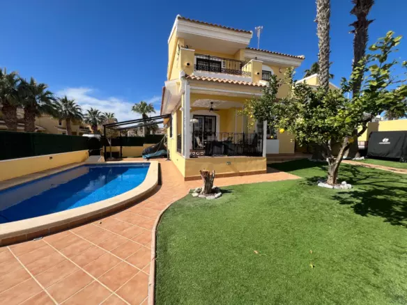 3-bedroom Villa In Orihuela Costa, Spain (142 M²)