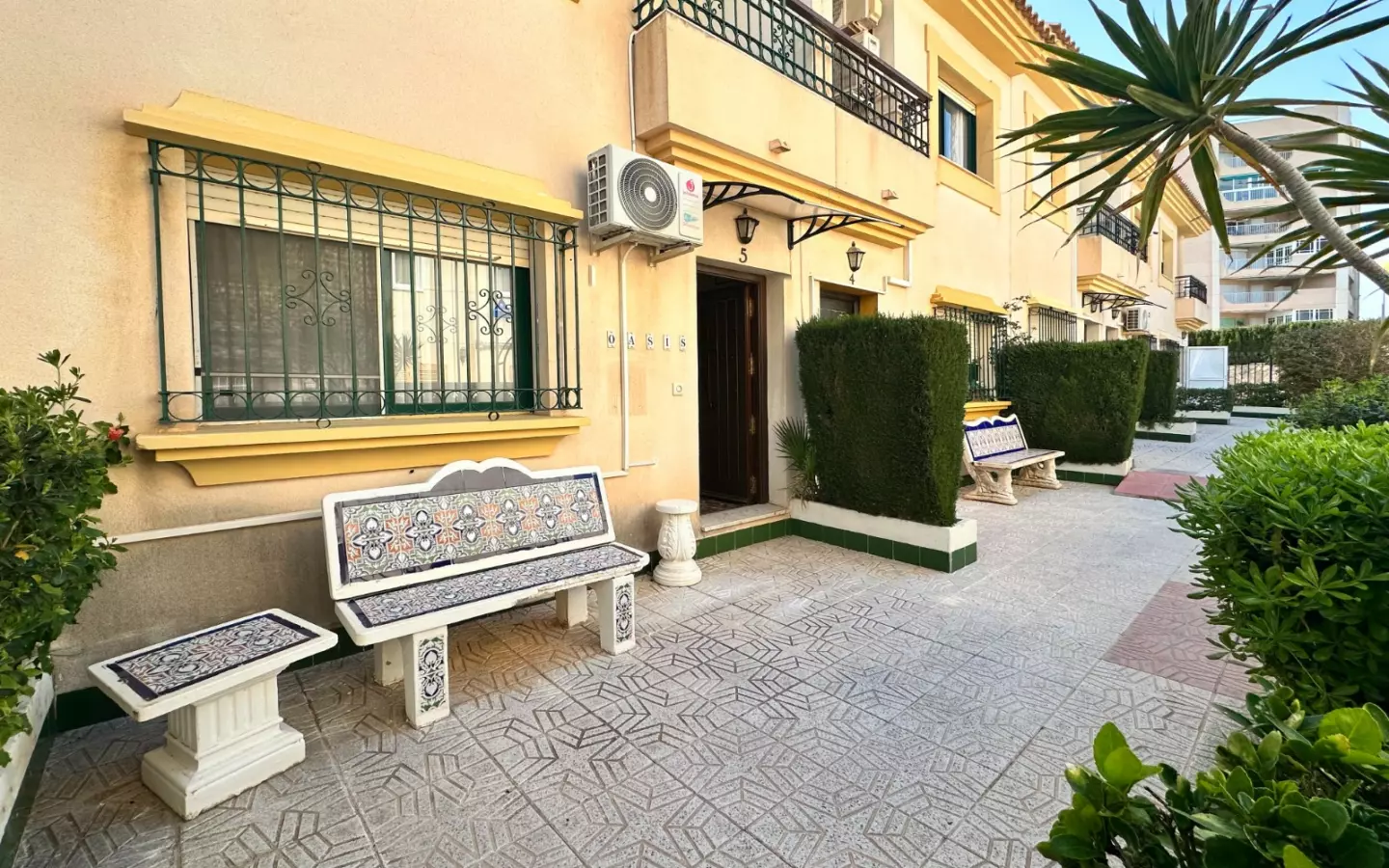 3-bedroom Townhouse In Orihuela Costa, Spain (101 M²)
