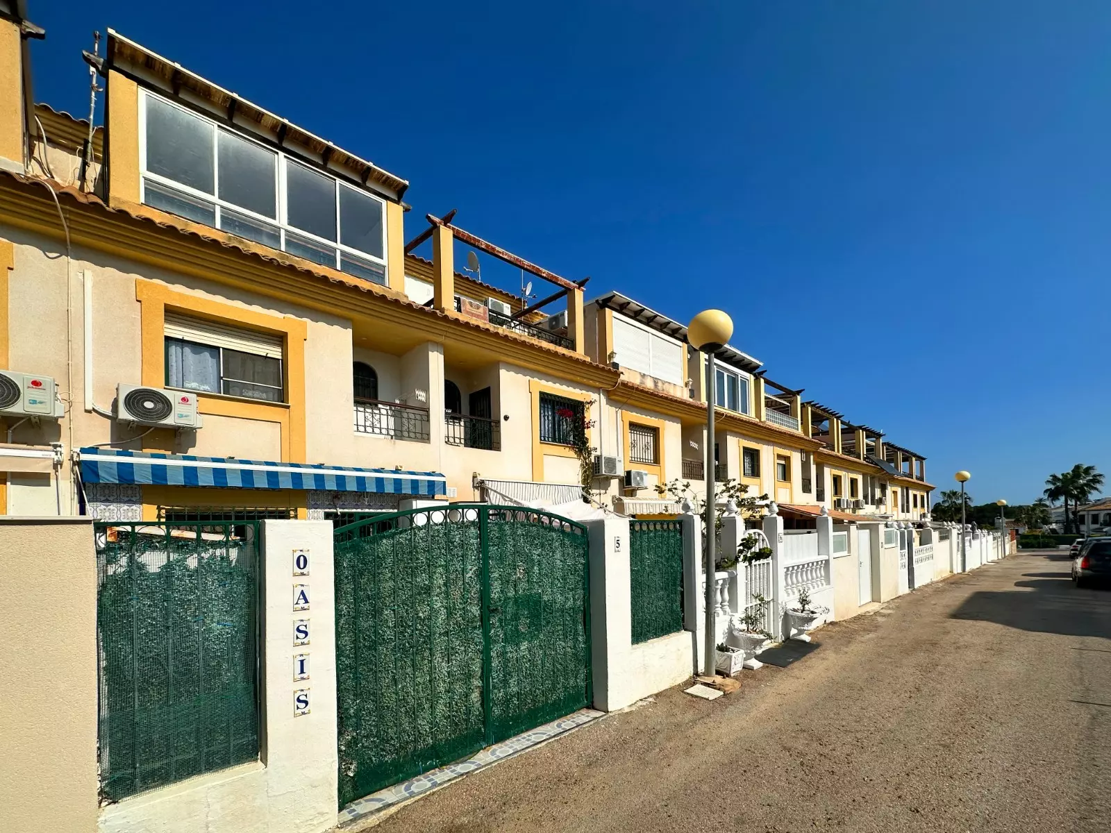 3-bedroom Townhouse In Orihuela Costa, Spain (101 M²)