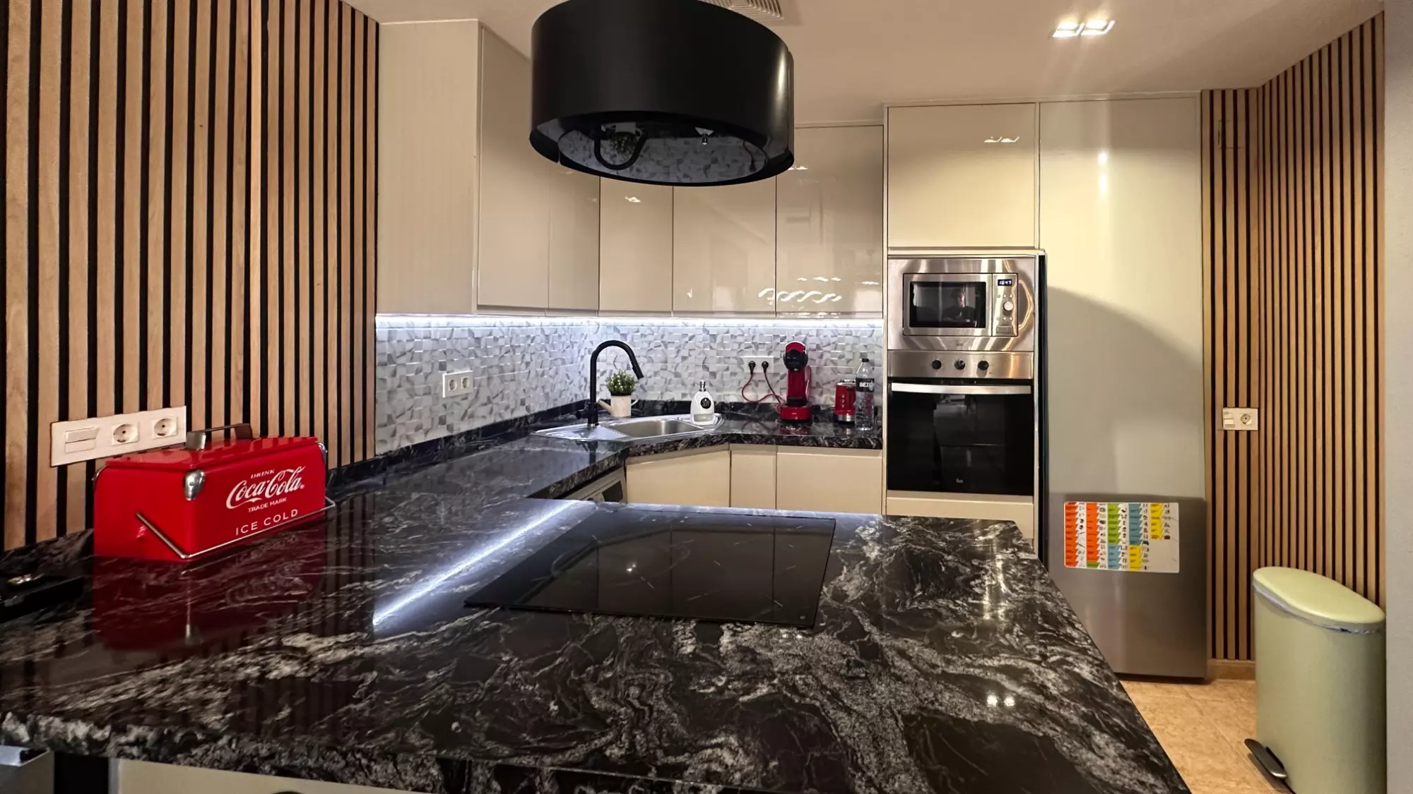 3-bedroom Apartment In Torrevieja, Spain (94 M²)