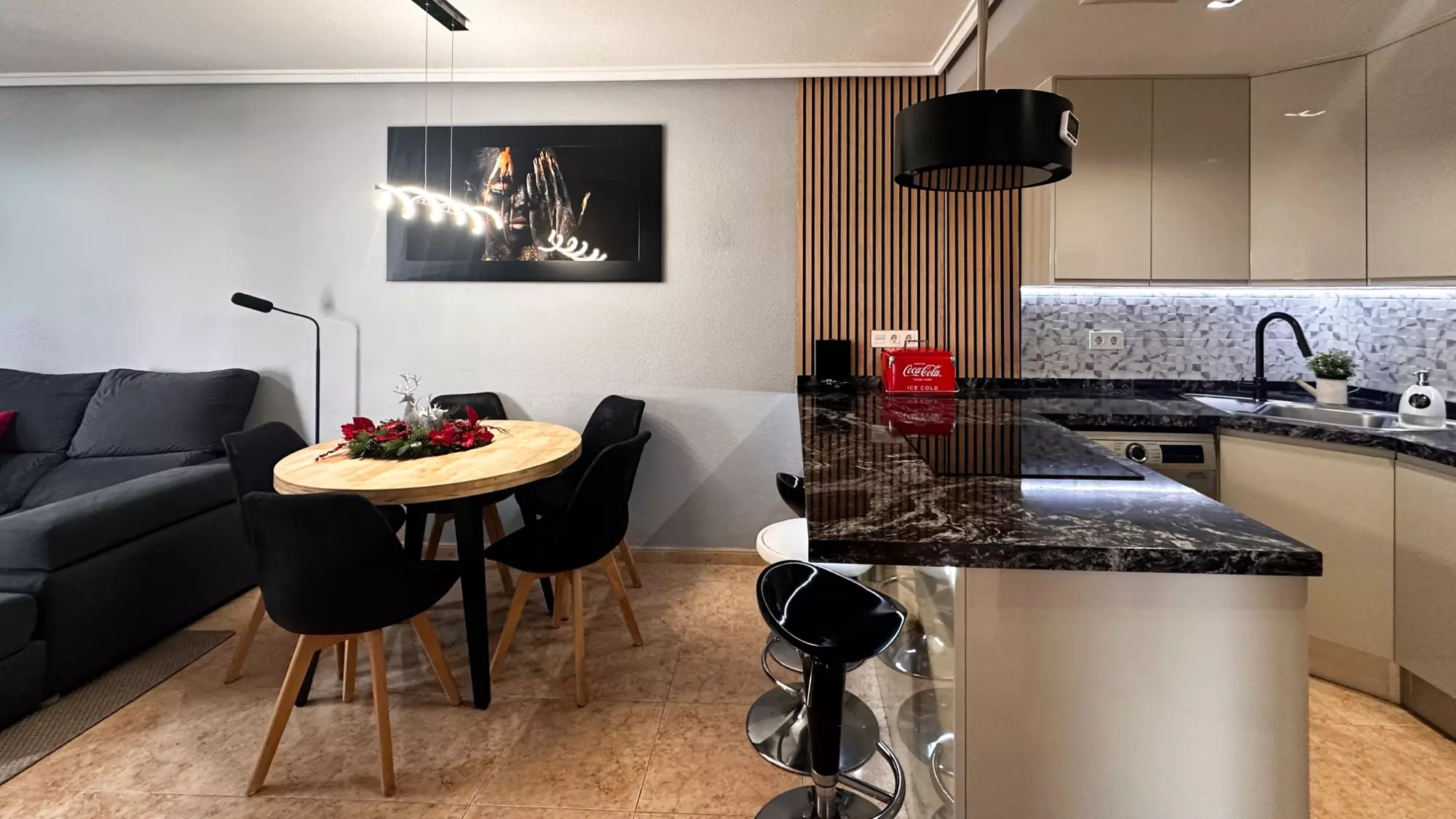 3-bedroom Apartment In Torrevieja, Spain (94 M²)