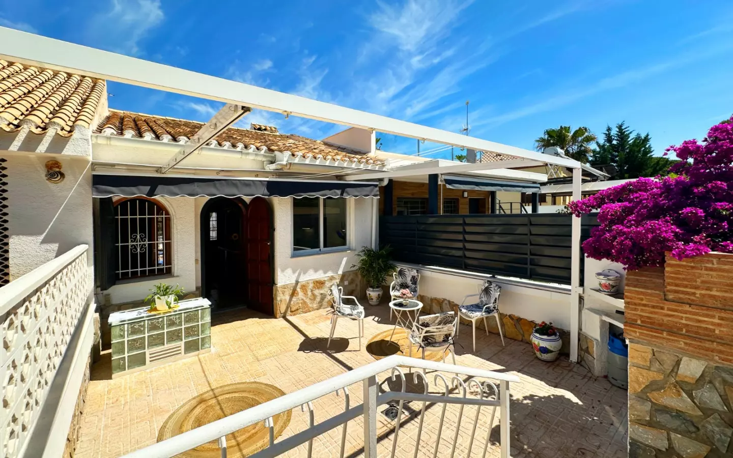 3-bedroom Townhouse In Orihuela Costa, Spain (98 M²)