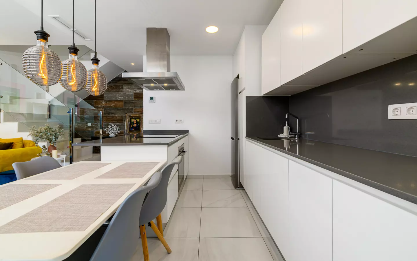 3-bedroom Townhouse In Villamartin, Spain (101 M²)