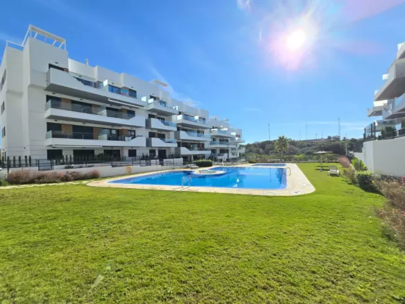 2-bedroom Property In Orihuela Costa, Spain (68 M²)