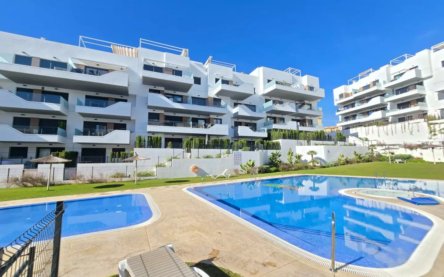 2-bedroom Property In Orihuela Costa, Spain (68 M²)