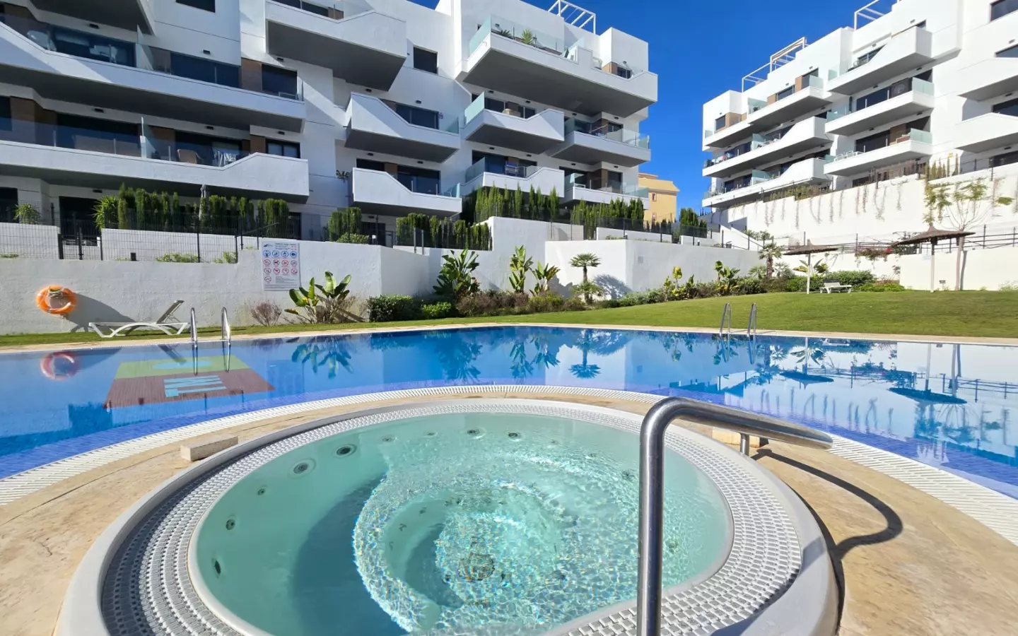 2-bedroom Property In Orihuela Costa, Spain (68 M²)