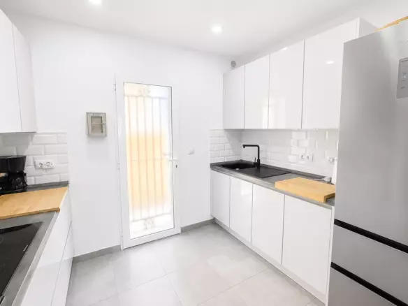3-bedroom Town House In Pilar De La Horadada, Spain (140 M²)