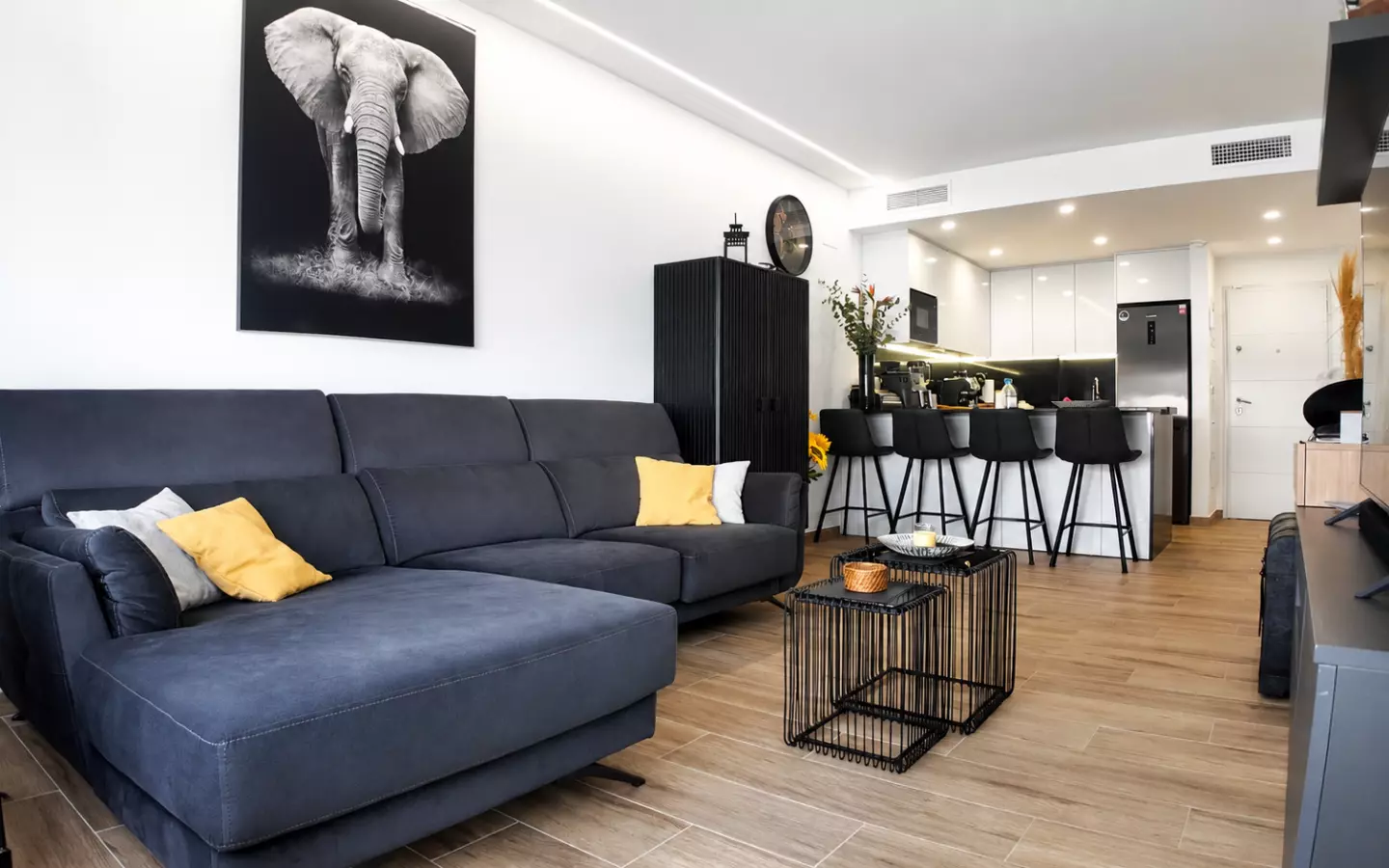 3-bedroom Penthouse In Orihuela Costa, Spain (96 M²)