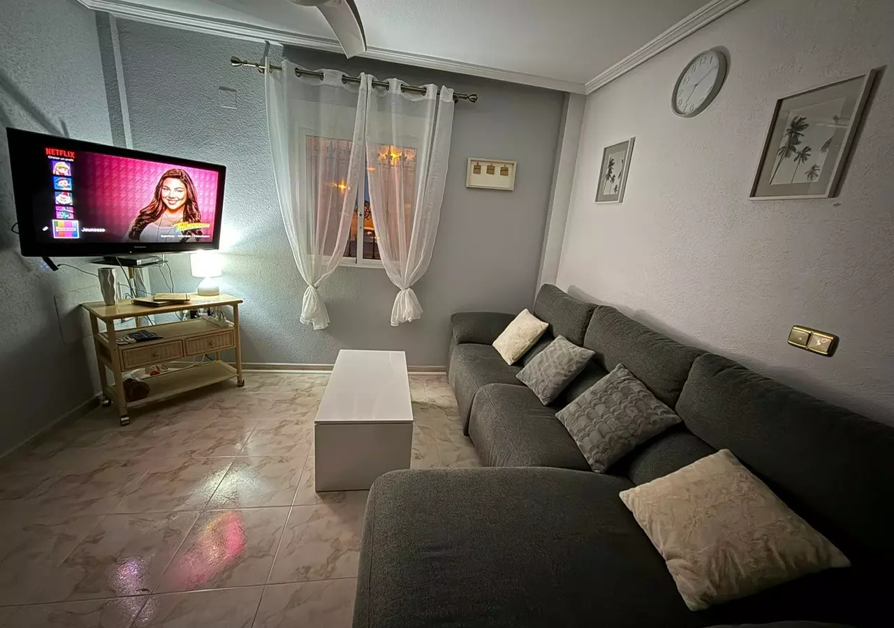 5-bedroom Villa In Orihuela Costa, Spain (231 M²)
