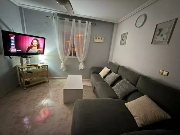 5-bedroom Villa In Orihuela Costa, Spain (231 M²)