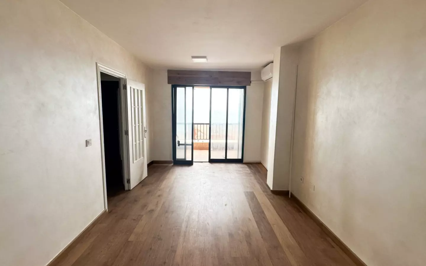 2-bedroom Apartment In Torrevieja, Spain (68 M²)