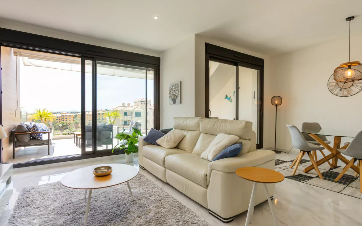 2-bedroom Apartment In Orihuela Costa, Spain (93 M²)