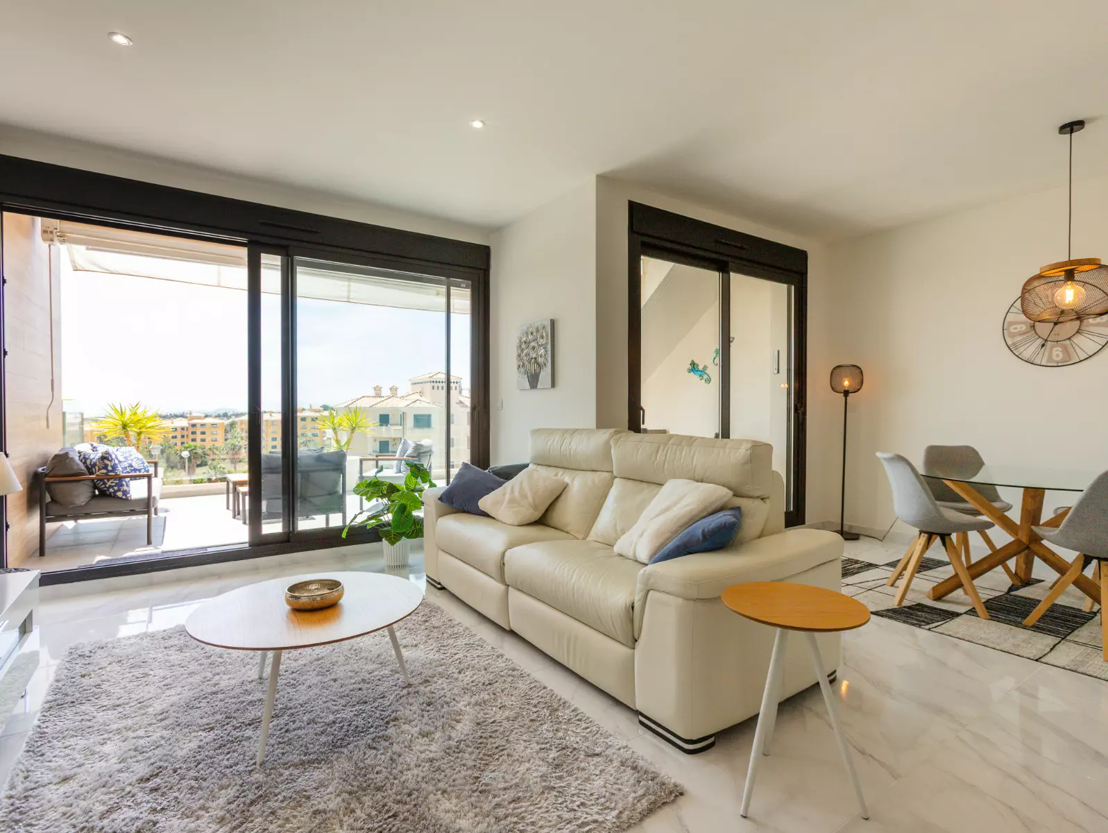 2-bedroom Apartment In Orihuela Costa, Spain (93 M²)