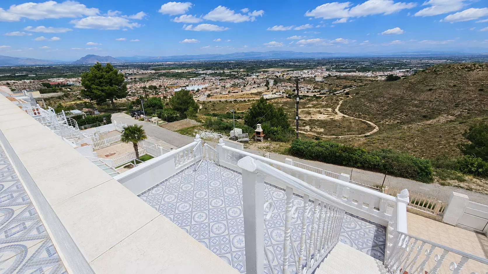 o_1k34bp4ol10poi8617knd0l1m1u42-f3f36f 3-bedroom Town House In Ciudad Quesada, Spain (188 M²)