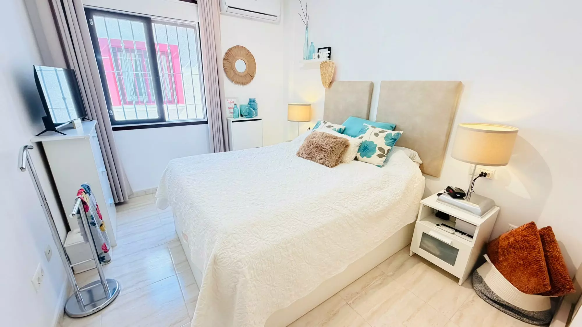 o_1k4dh1d3017691miu1vptcrq16232t-9470a2 2-bedroom Semi In Daya Vieja, Spain (116 M² Plot)