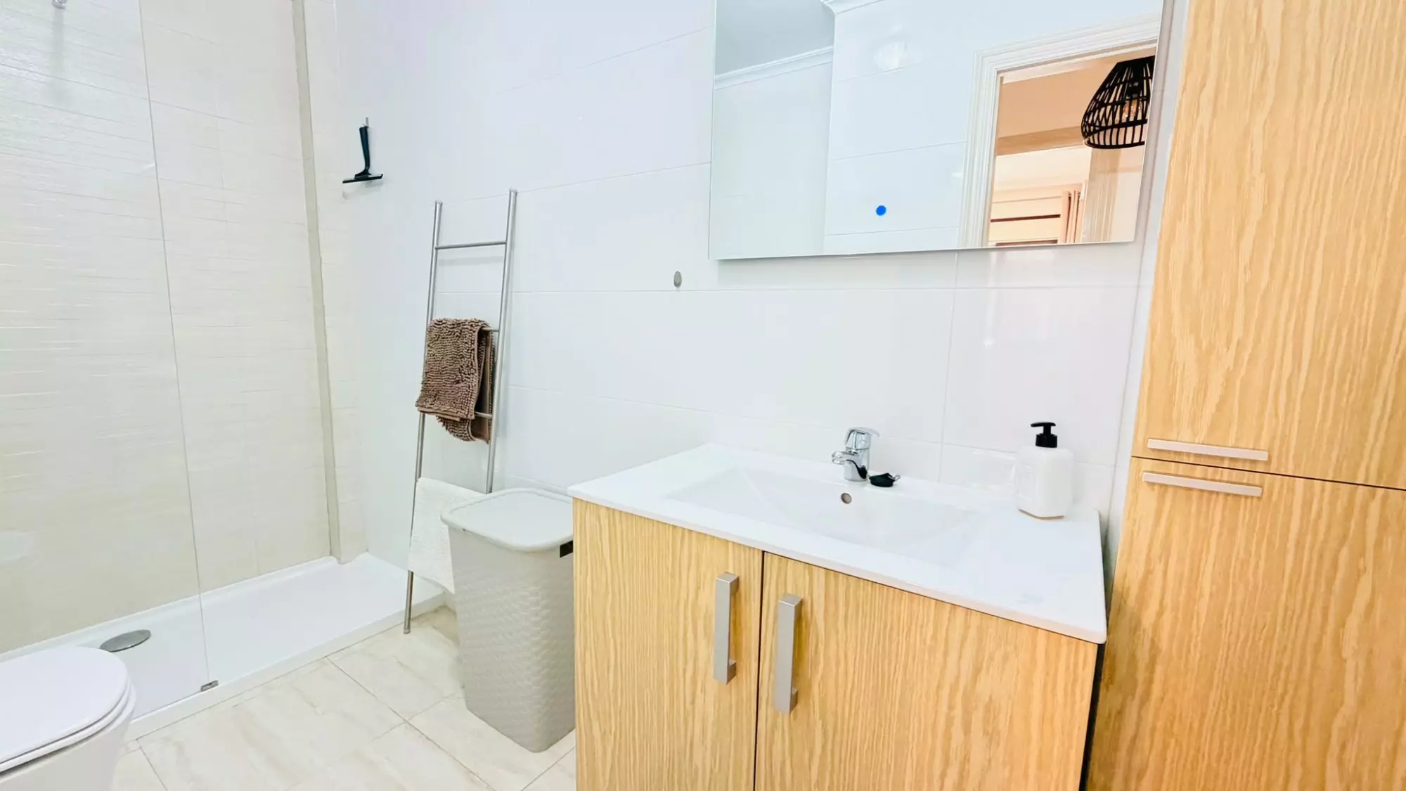 o_1k4dh1d301q49lqa7ish402s42q-be3d29 2-bedroom Semi In Daya Vieja, Spain (116 M² Plot)