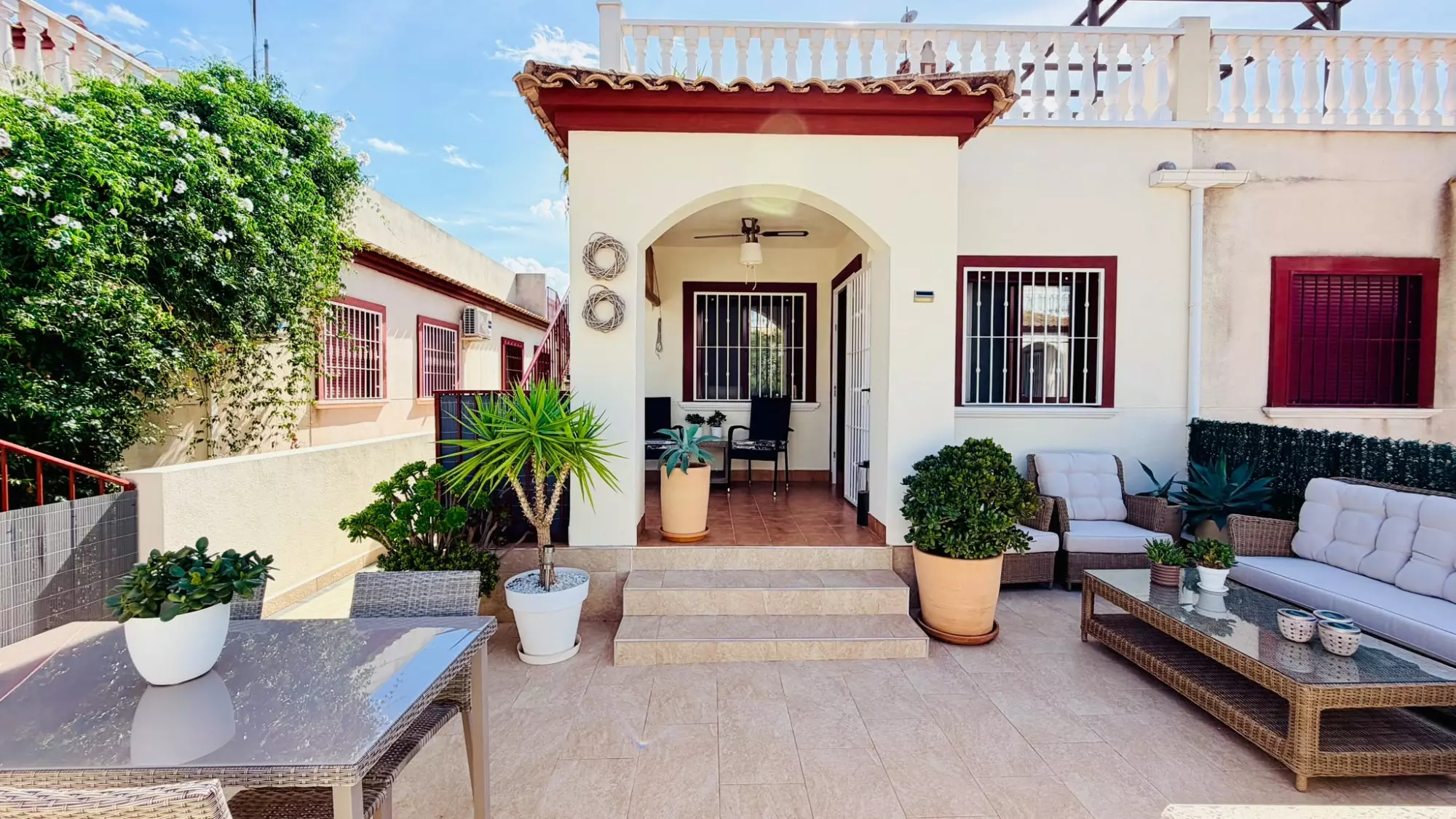 o_1k4dh1d301r621unm1e4tv5svmi34-161643 2-bedroom Semi In Daya Vieja, Spain (116 M² Plot)