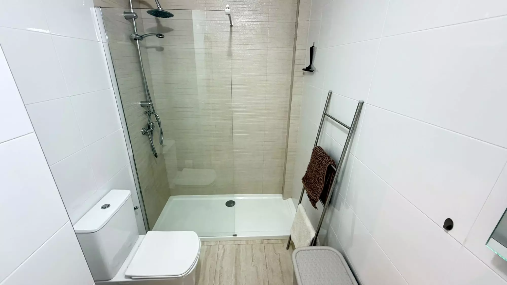 o_1k4dh1d309gs61h134715cg17vv2r-f2748e 2-bedroom Semi In Daya Vieja, Spain (116 M² Plot)