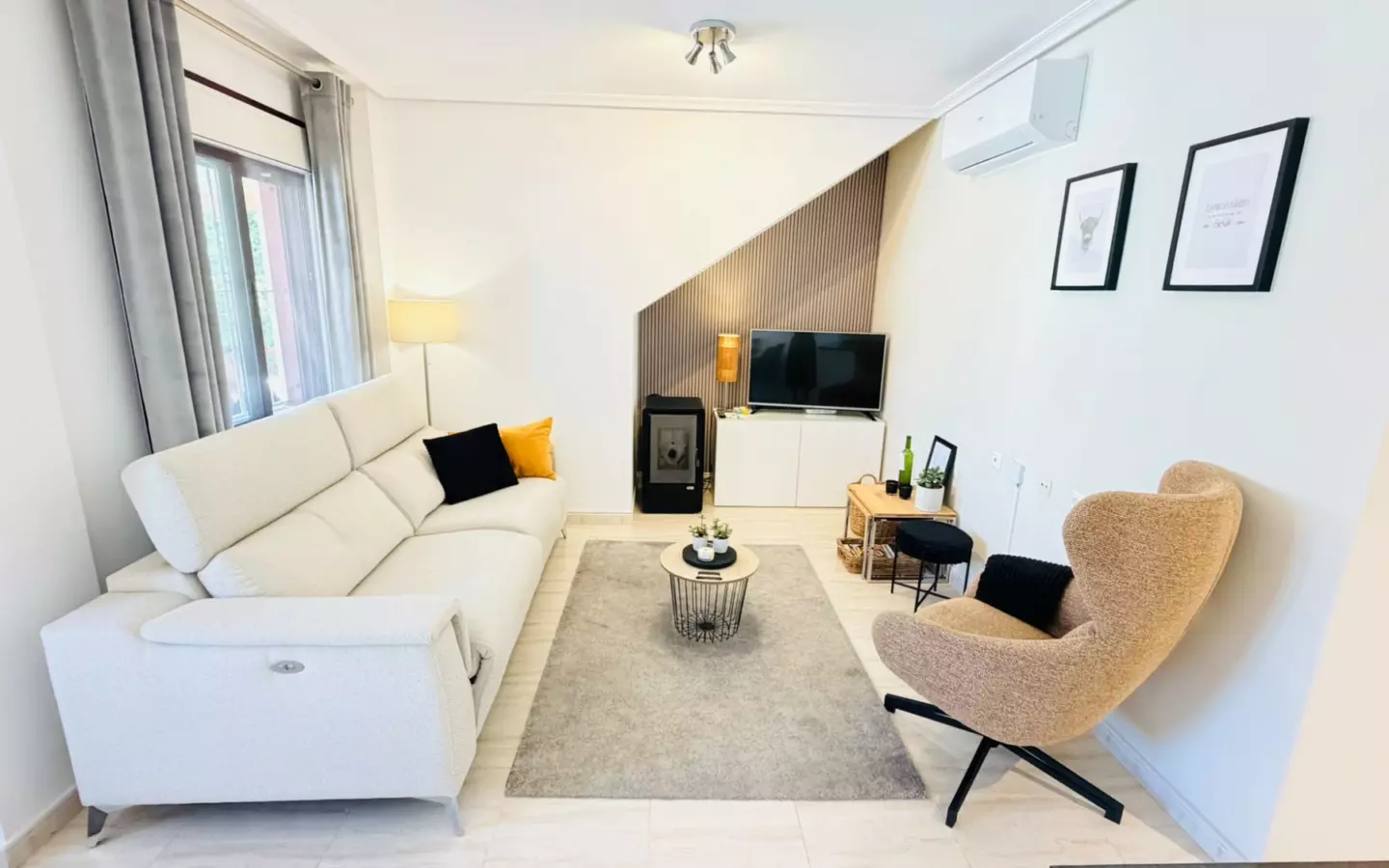 2-bedroom Semi In Daya Vieja, Spain (116 M² Plot)