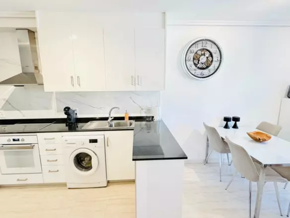 2-bedroom Semi In Daya Vieja, Spain (116 M² Plot)