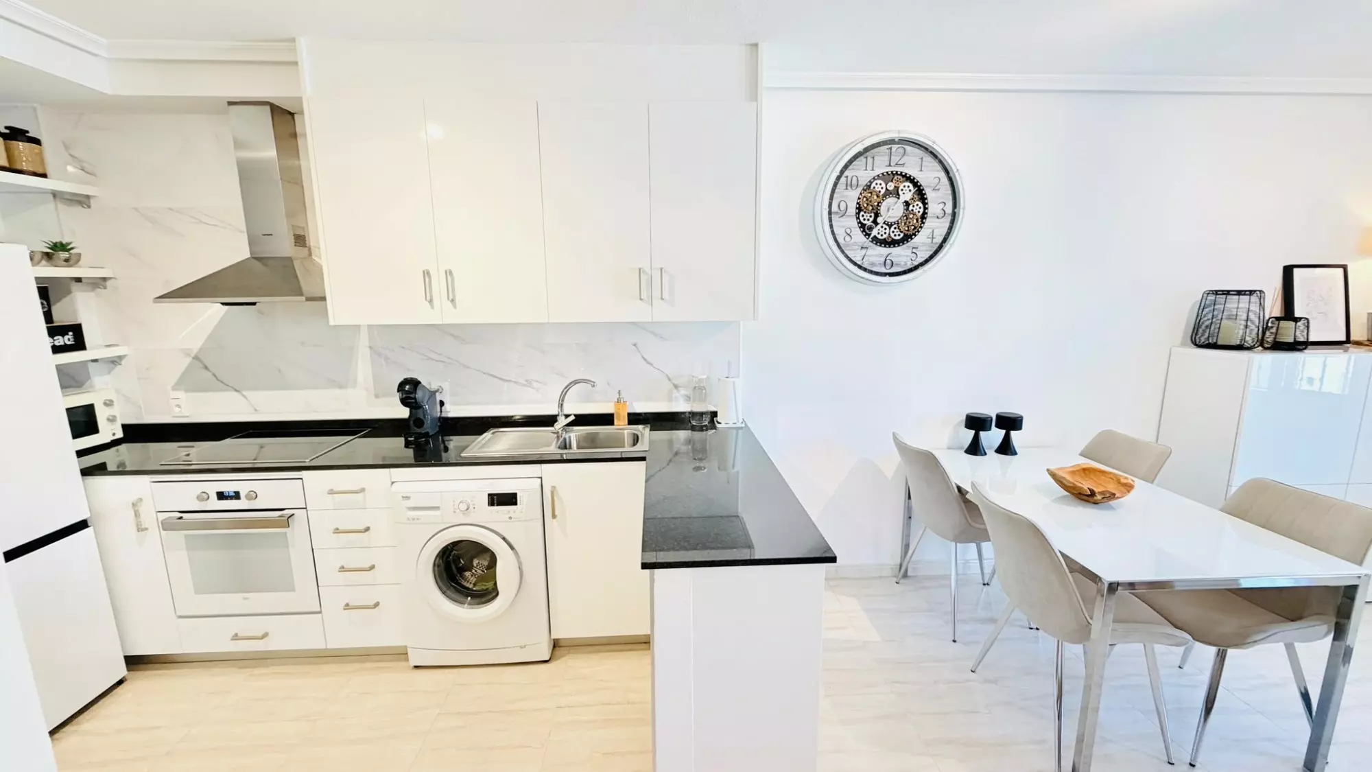 o_1k4dh1d30mhb6q01seb61v12au2n-85dd98 2-bedroom Semi In Daya Vieja, Spain (116 M² Plot)