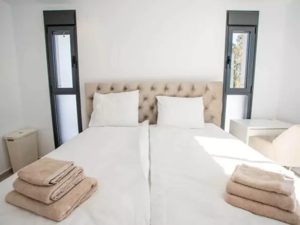 3-bedroom Detached Villa In Dolores, Spain (150 M²)