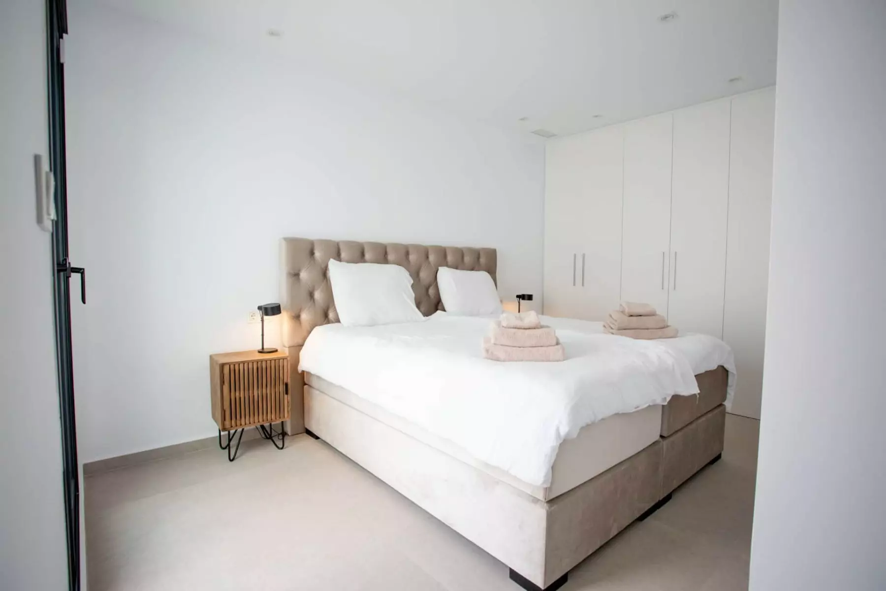 3-bedroom Detached Villa In Dolores, Spain (150 M²)