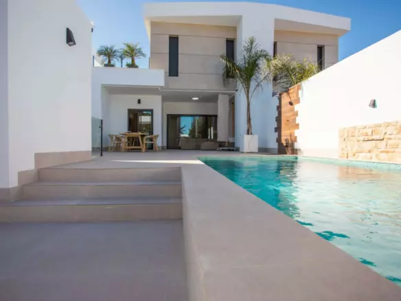 3-bedroom Detached Villa In Dolores, Spain (150 M²)