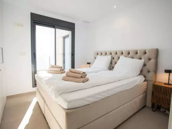 3-bedroom Detached Villa In Dolores, Spain (150 M²)